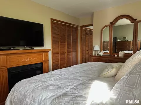 3 Suburban Dr, Murphysboro, IL 62966 photo 16