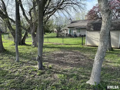 3 Suburban Dr, Murphysboro, IL 62966 photo 42