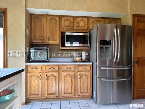 3 Suburban Dr, Murphysboro, IL 62966 photo 11