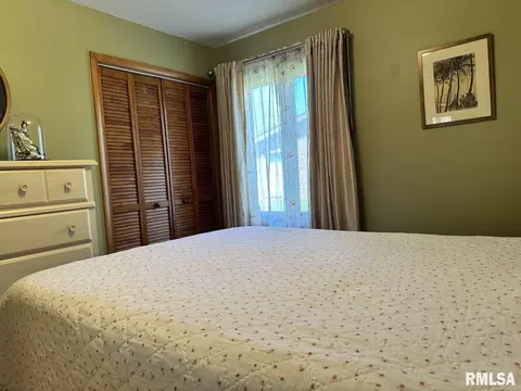 3 Suburban Dr, Murphysboro, IL 62966 photo 27