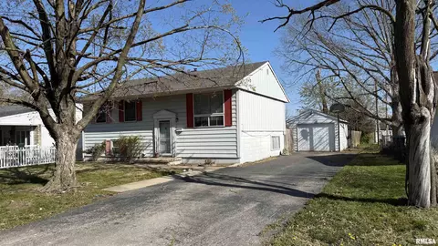 1446 E 4th, Centralia, IL 62801 photo 2