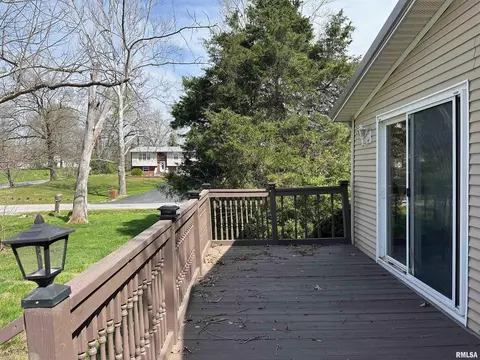 15079 E Gibson Rd, Mount Vernon, IL 62864 photo 4
