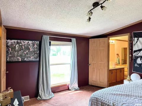 15079 E Gibson Rd, Mount Vernon, IL 62864 photo 15