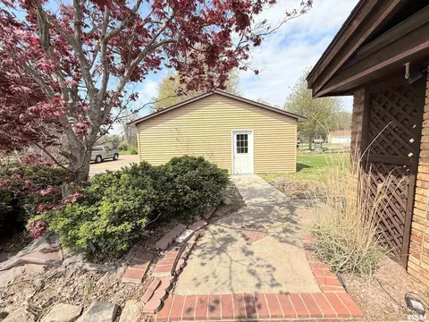 206 Fox Creek Rd, Flora, IL 62839 photo 25