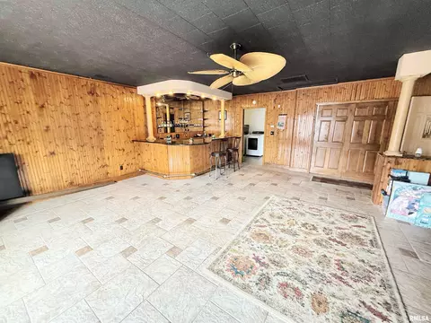 206 Fox Creek Rd, Flora, IL 62839 photo 4