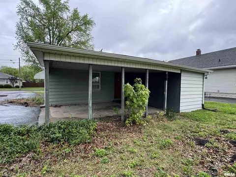 809 W Chestnut St, Marion, IL 62959 photo 16