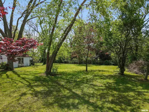 1813 Smith St, Eldorado, IL 62930 photo 21