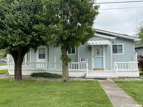 600 S 23rd St, Mount Vernon, IL 62864