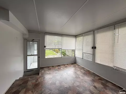 600 S 23rd St, Mount Vernon, IL 62864 photo 13