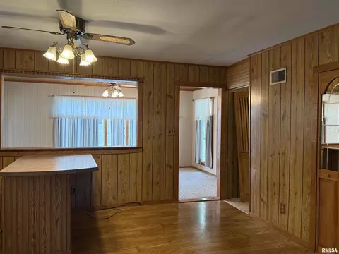 600 S 23rd St, Mount Vernon, IL 62864 photo 8