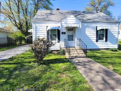 439 Fair Ave, Flora, IL 62839 photo 48