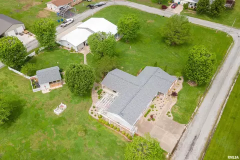 24 Karen Dr, Christopher, IL 62822 photo 49