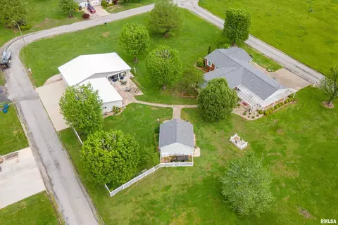 24 Karen Dr, Christopher, IL 62822 photo 48