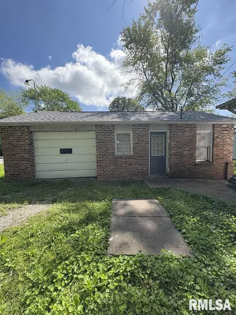 406 Church St, Christopher, IL 62822 photo 18