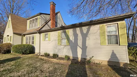 108 Ann St, Anna, IL 62906 photo 4