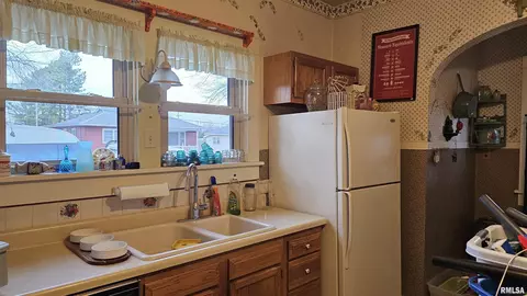 108 Ann St, Anna, IL 62906 photo 13