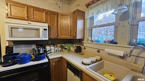 108 Ann St, Anna, IL 62906 photo 14