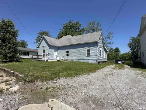 Exterior - 406 E Jackson St, Marion, IL 62959 photo 3 of 3