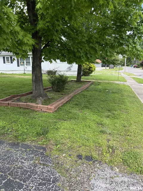 2704 Cherry St, Mount Vernon, IL 62864 photo 23