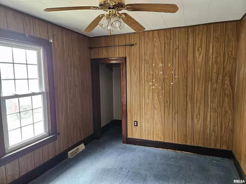 108 Fair Ave, Flora, IL 62839 photo 18