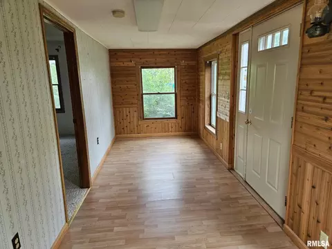 108 Fair Ave, Flora, IL 62839 photo 22