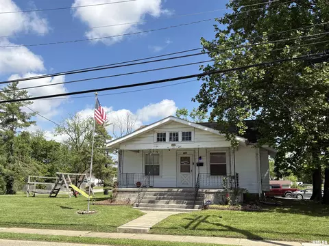 1502 Gartside St, Murphysboro, IL 62966