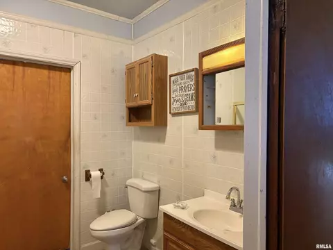 1502 Gartside St, Murphysboro, IL 62966 photo 10
