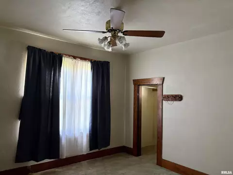 1502 Gartside St, Murphysboro, IL 62966 photo 12
