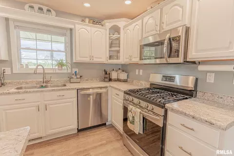 5175 Baker Rd, Salem, IL 62881 photo 20