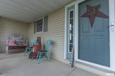 5175 Baker Rd, Salem, IL 62881 photo 8