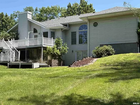 212 Orange St, Anna, IL 62906 photo 2