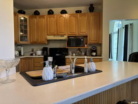 212 Orange St, Anna, IL 62906 photo 15