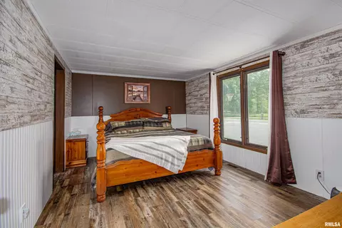 631 Community Beach Rd, Centralia, IL 62801 photo 12
