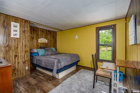 631 Community Beach Rd, Centralia, IL 62801 photo 18