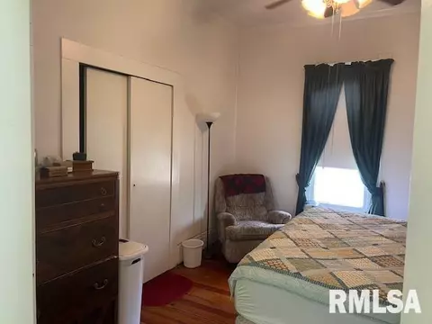 2020 Edith St, Murphysboro, IL 62966 photo 9