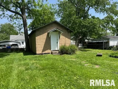2020 Edith St, Murphysboro, IL 62966 photo 5