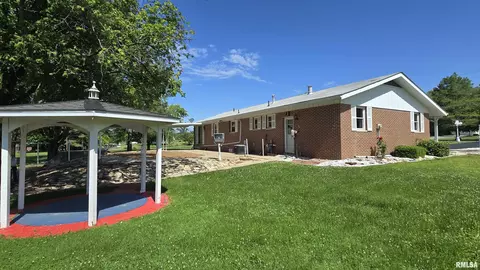 2110 Raleigh Rd, Eldorado, IL 62930 photo 3