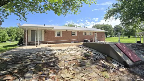 2110 Raleigh Rd, Eldorado, IL 62930 photo 4