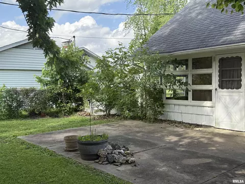 19 Park Ln, Centralia, IL 62801 photo 7