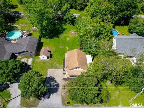 403 E Ford St, Energy, IL 62933 photo 36