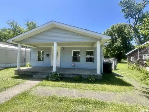 412 W 6th St, Metropolis, IL 62960