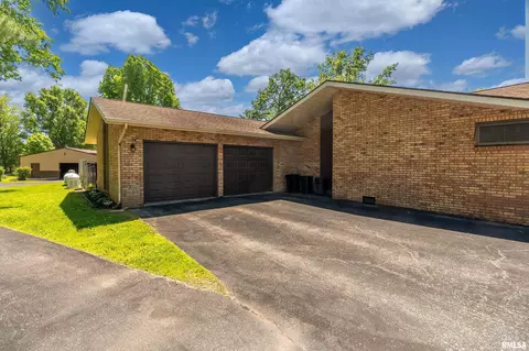 415 E Reichert Dr, Marion, IL 62959 photo 50