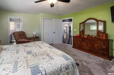 415 E Reichert Dr, Marion, IL 62959 photo 31