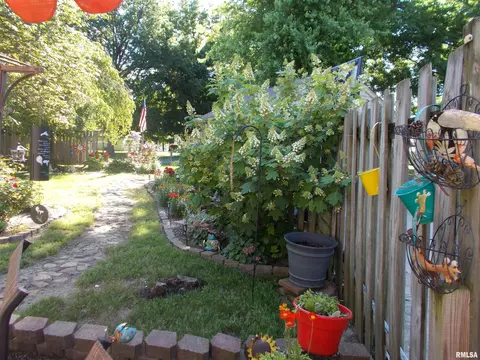 512 S Garfield St, Steeleville, IL 62288 photo 27