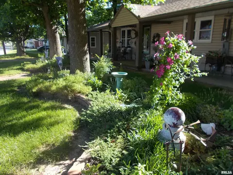 512 S Garfield St, Steeleville, IL 62288 photo 42