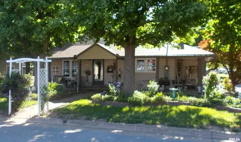 512 S Garfield St, Steeleville, IL 62288