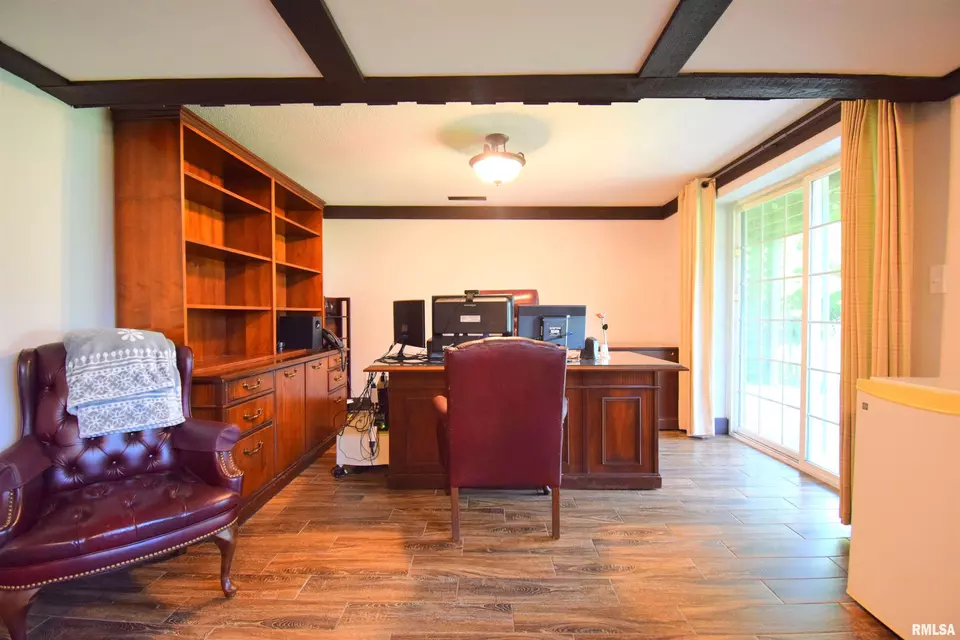 Other - 3100 Mulberry Ave, Mount Vernon, IL 62864 photo 4 of 7