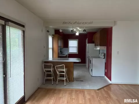 1315 Gartside St, Murphysboro, IL 62966 photo 6