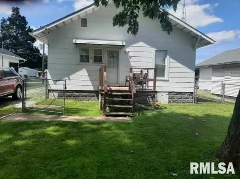 504 W Sylvester Ave, Christopher, IL 62822 photo 12