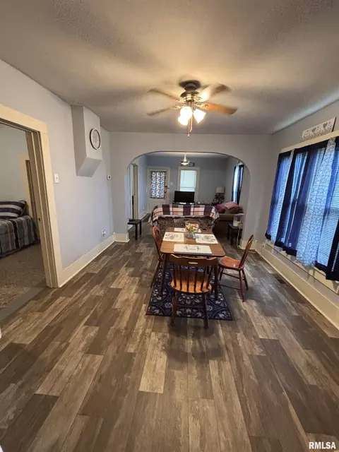 20 Penco St, Centralia, IL 62801 photo 12